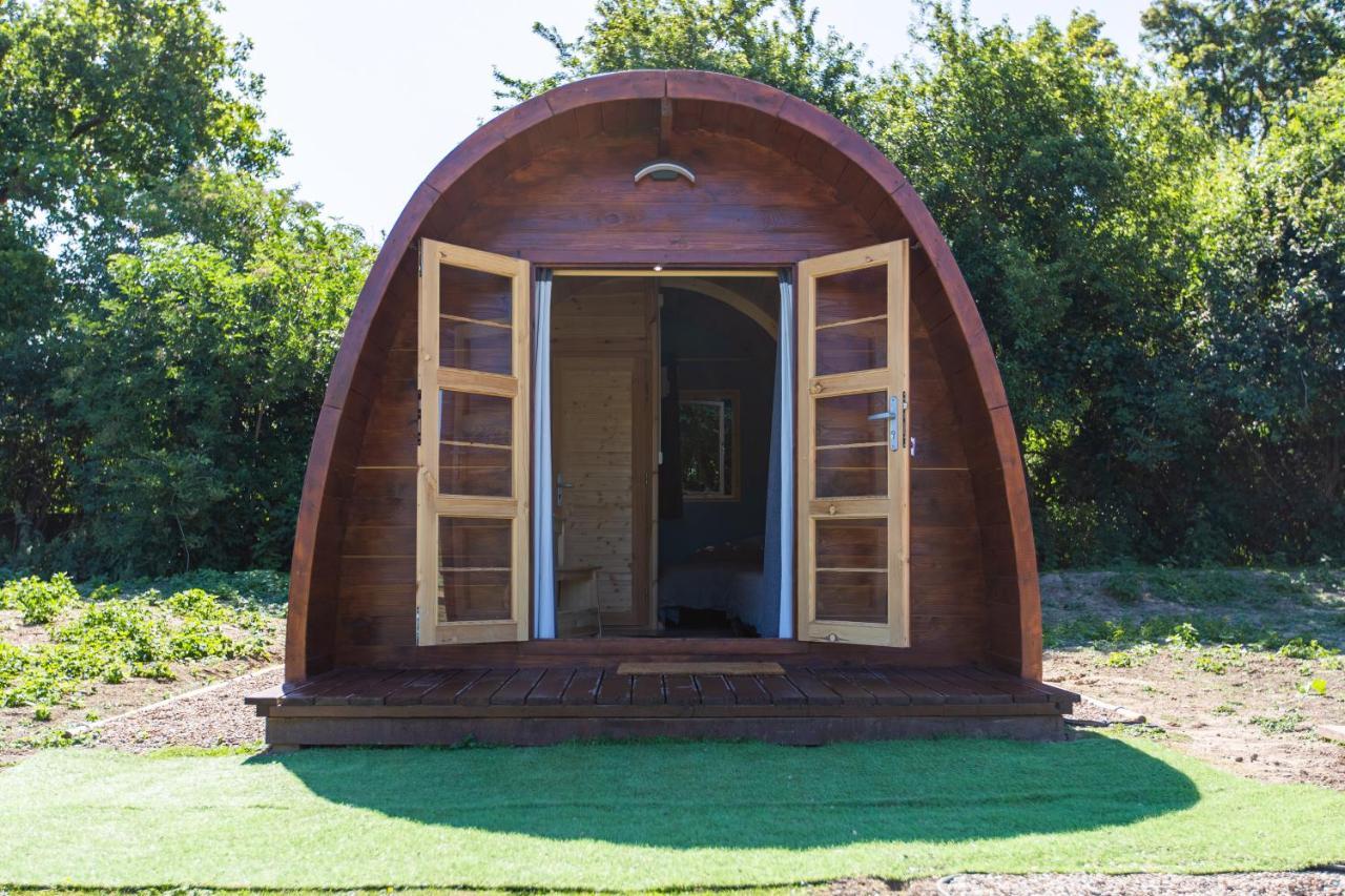 Готель The Woolpack Glamping Мейдстон Екстер'єр фото